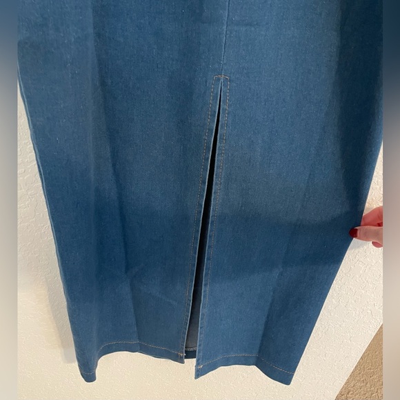 NWT Selfie Leslie High Frequency Midi Dress Washed Denim, M Blue Jean Bodycon - Picture 8 of 12